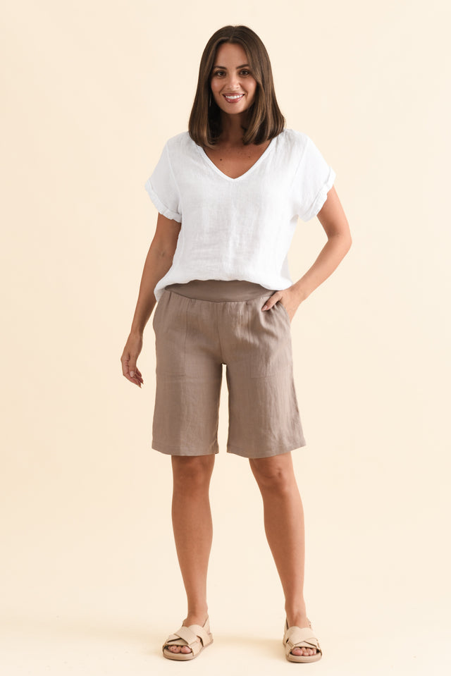 alt text|model:MJ image 6