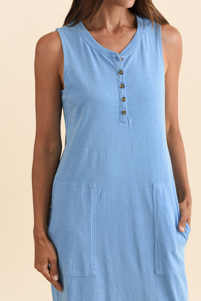 alt text|model:Cara image 6