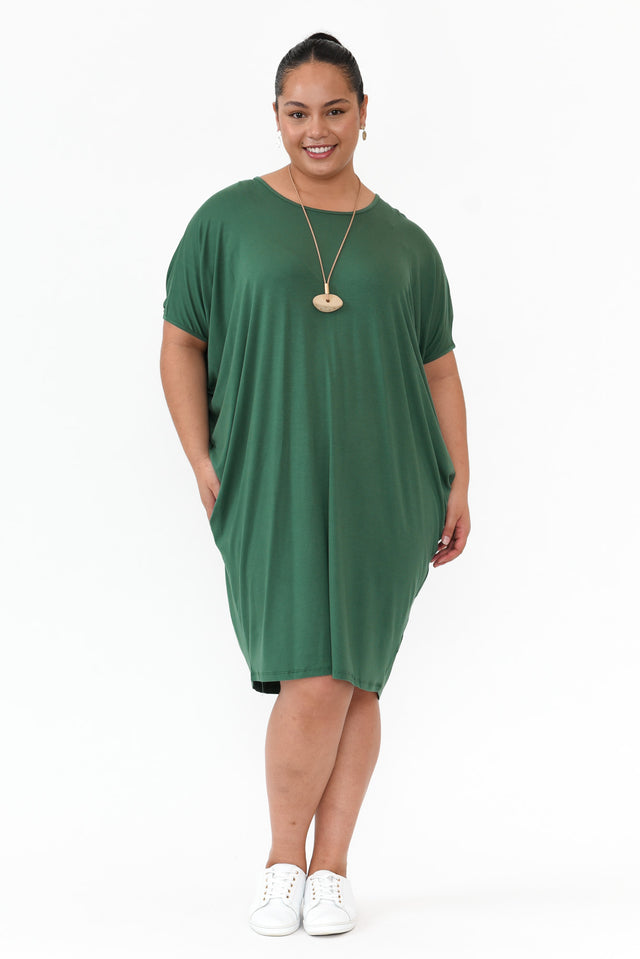 plus-size,curve-dresses,plus-size-sleeved-dresses,plus-size-above-knee-dresses,plus-size-batwing-dresses thumbnail 7