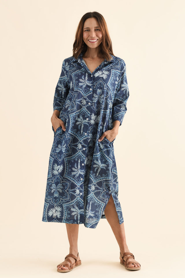 Emis Blue Palm Cotton Shirt Dress,Full Body,Brunette model,alt text|model:Cara image 2