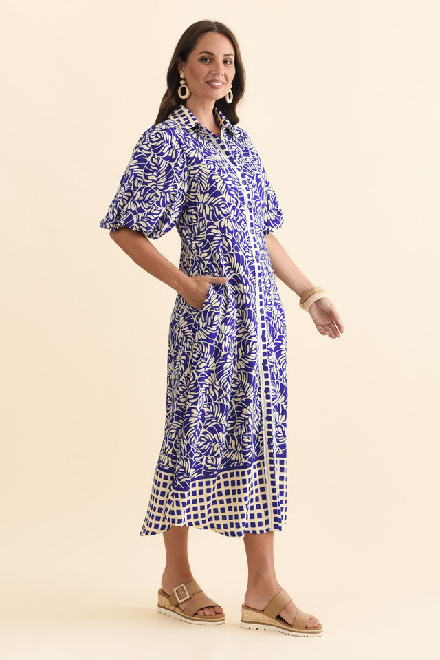 alt text|model:MJ image 5