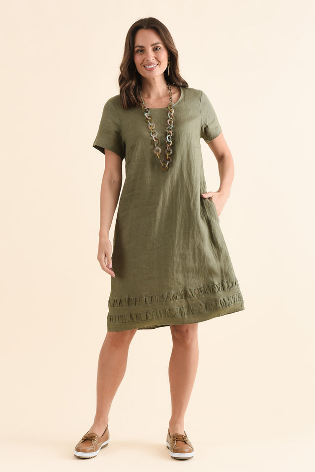 Erikson Olive Linen Pocket Dress,Full Body,Brunette model,alt text|model:MJ image 6