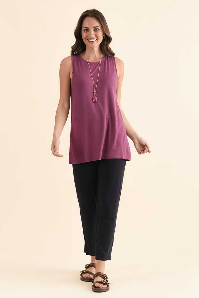 Fantasia Plum Bamboo Tunic Top,Full Body,Brunette model,alt text|model:Cara image 2