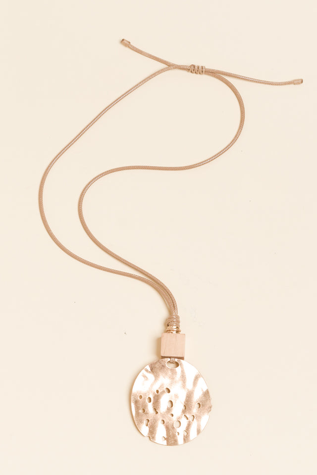 Faye Natural Disc Pendant Necklace