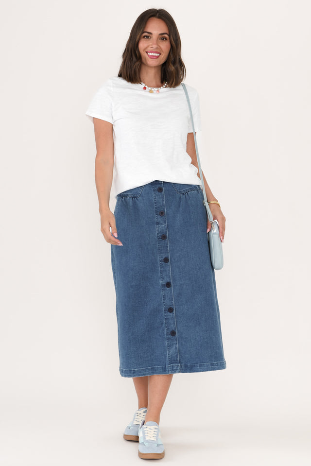 alt text|model:MJ image 3