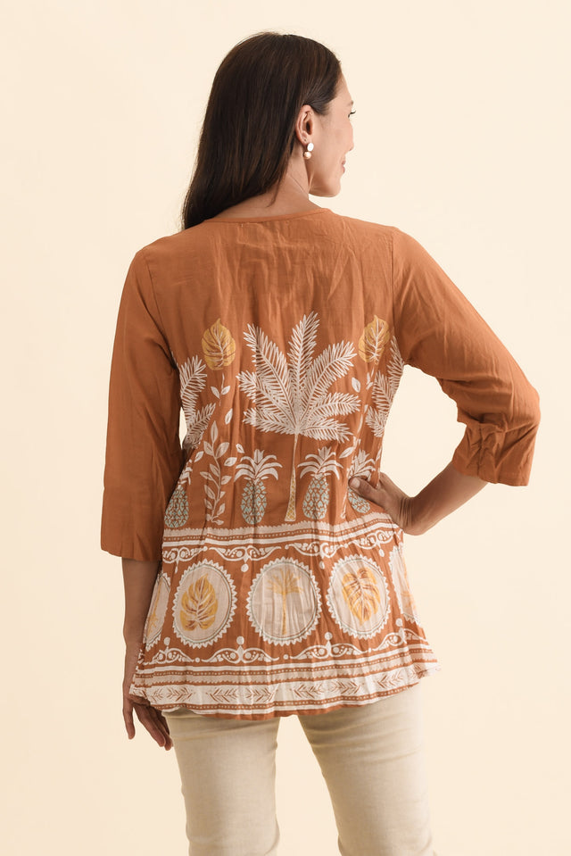 alt text|model:Cara image 5