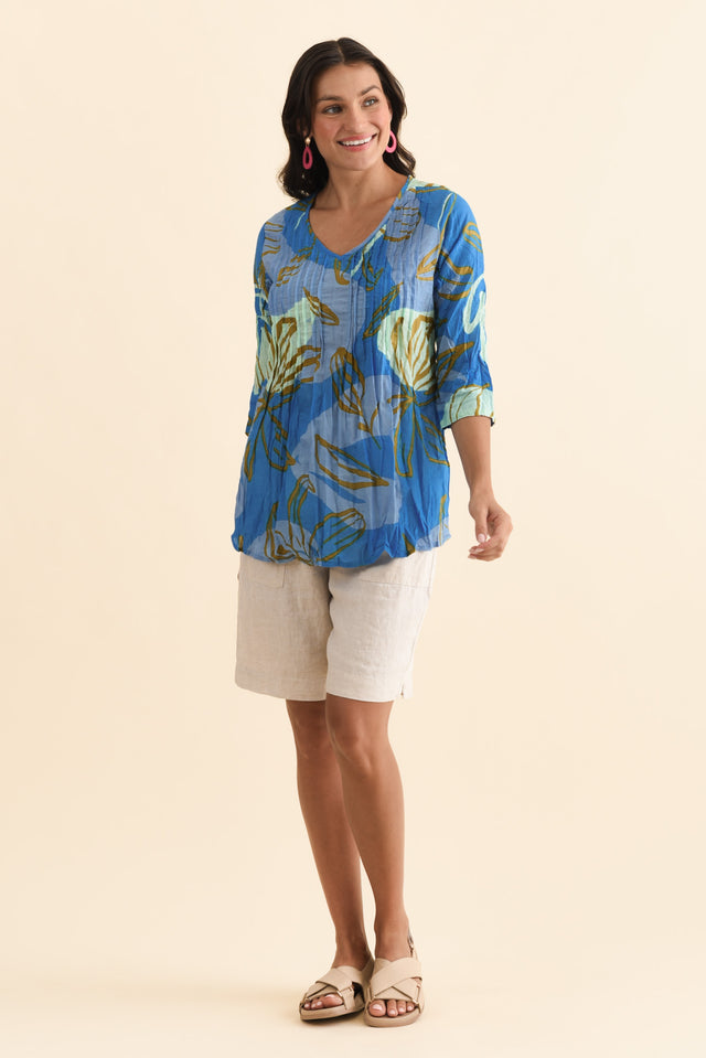 alt text|model:Brontie image 6