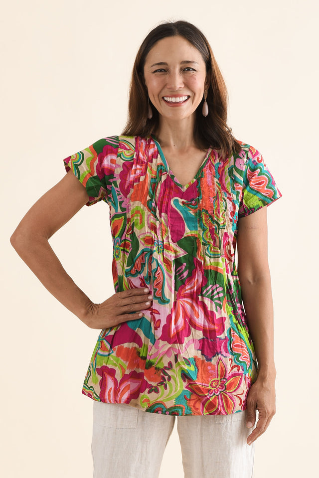 Fia Green Mosaic Crinkle Cotton Top,Front,Brunette model,alt text|model:Cara image 1