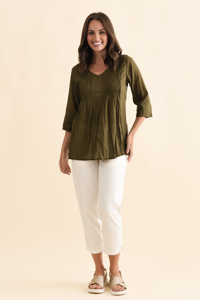 alt text|model:MJ image 3