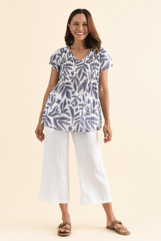 Fia Navy Garden Crinkle Cotton Top,Full Body,Brunette model,alt text|model:Cara image 2