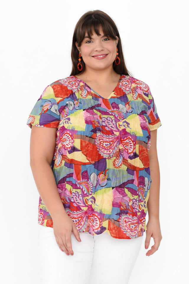 plus-size,curve-tops,plus-size-cotton-tops,alt text|model:Gabby image 8