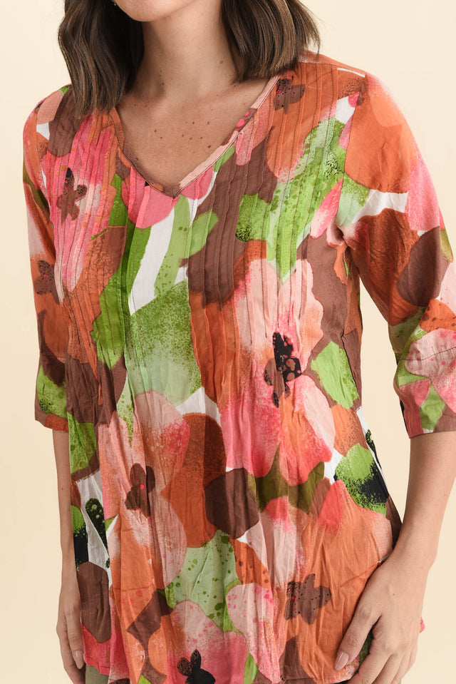 Fia Pink Floral Sleeved Crinkle Cotton Top,Brunette model,alt text|model:MJ image 6