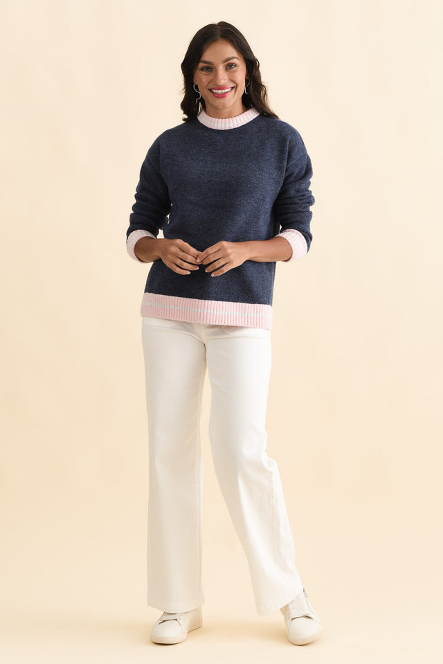 alt text|model:Brontie image 6