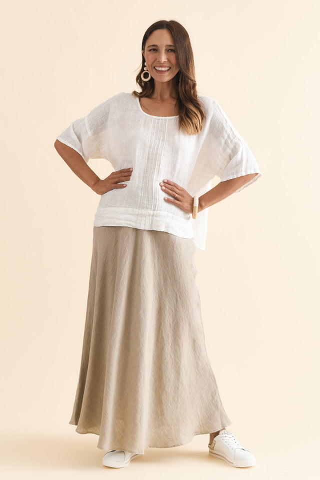 Sottana Beige Linen Maxi Skirt,Brunette model,alt text|model:Cara image 7