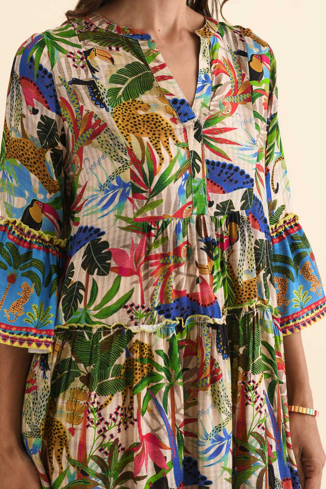 alt text|model:Cara image 6