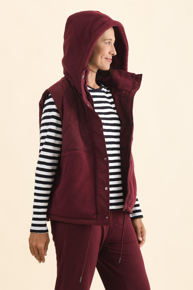 Freedom Burgundy Quilted Vest,Brunette model,alt text|model:Cara image 5