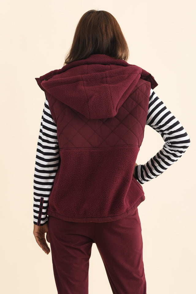 Freedom Burgundy Quilted Vest,Brunette model,alt text|model:Cara image 6