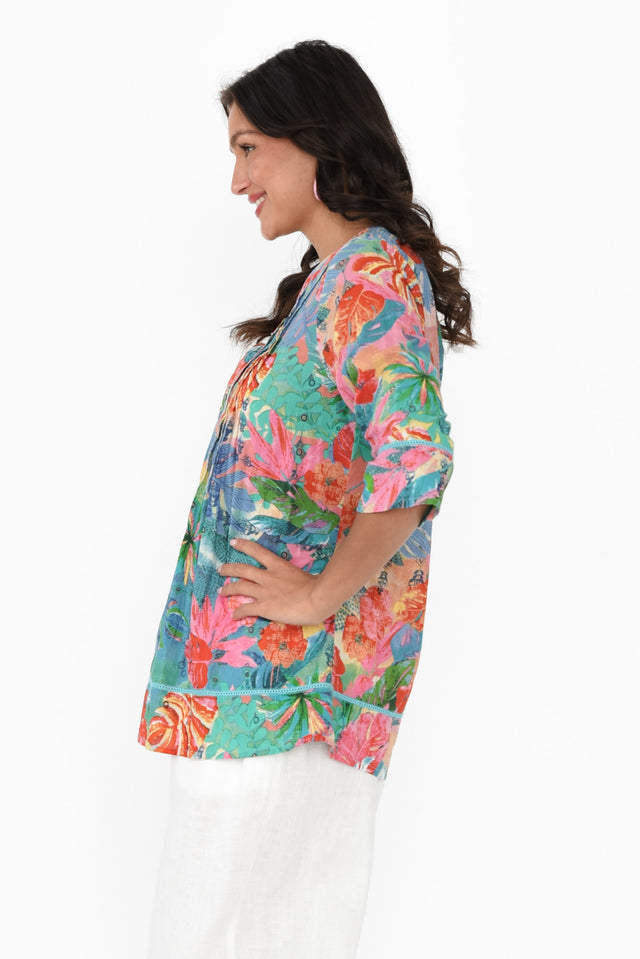 alt text|model:Brontie image 4