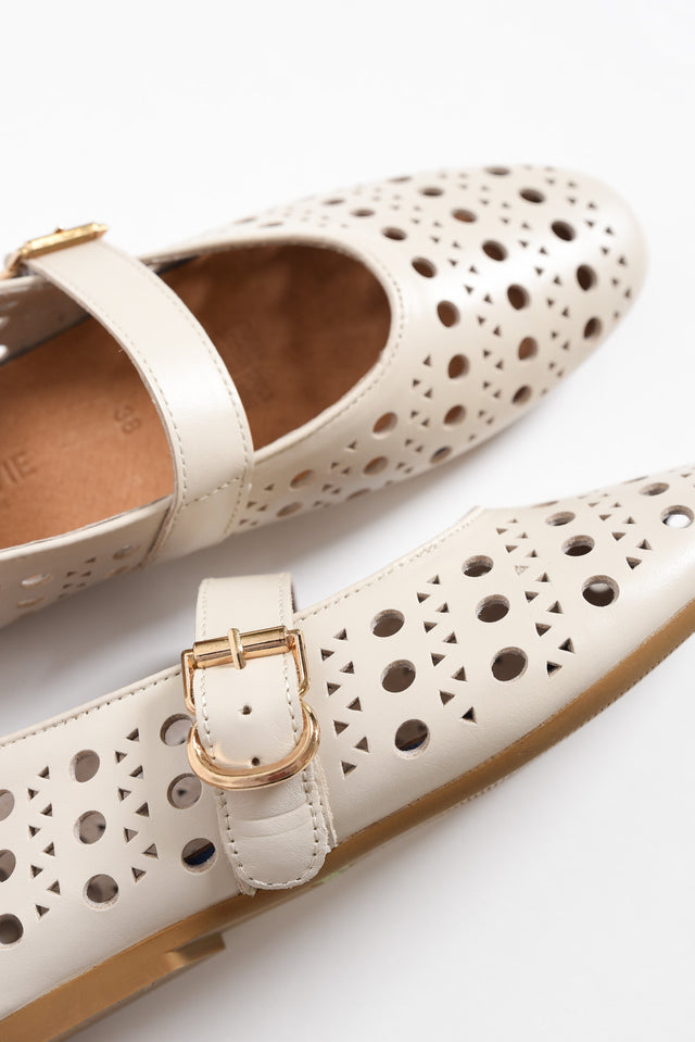 Fruity Cream Leather Ballet Flat