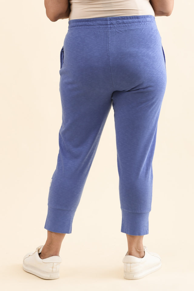 Fundamental Brunch Blue Cotton Sweatpants,Back,Brunette model,alt text|model:Pilita image 4
