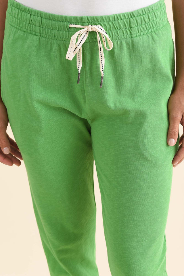 Fundamental Brunch Mint Cotton Sweatpants,Detail,Brunette model,alt text|model:Brontie image 5