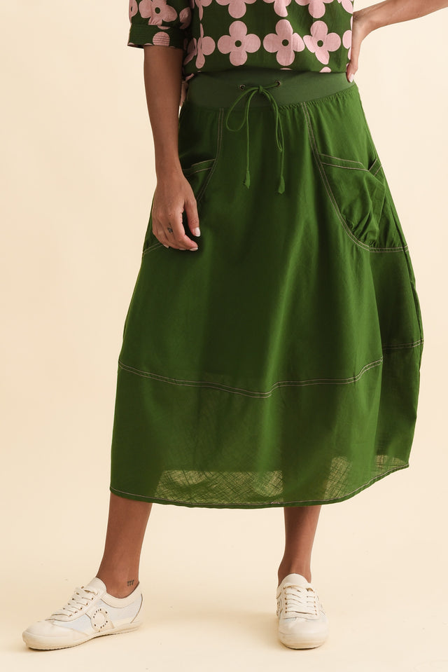 alt text|model:Brontie