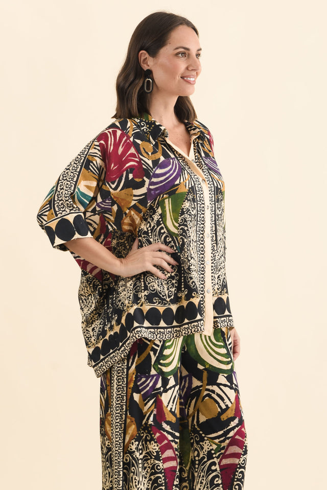 Gaulina Green Mosaic Button Shirt,Brunette model,alt text|model:MJ image 4
