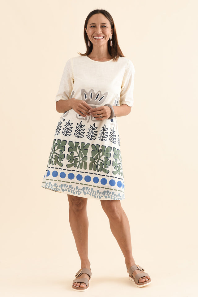 Gayle White Motif Cotton Pocket Dress,Full Body,Brunette model,alt text|model:Cara image 6
