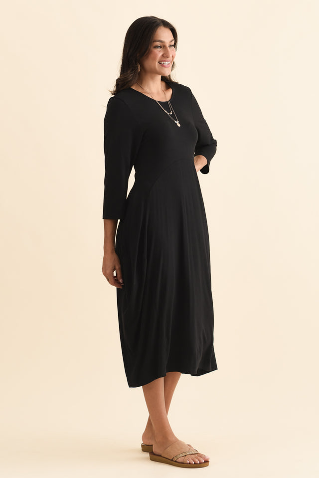 alt text|model:Brontie image 5