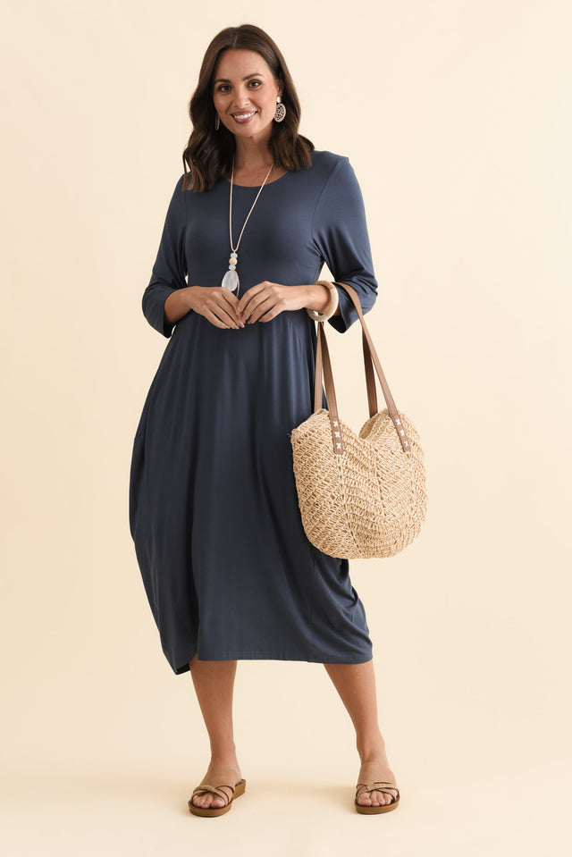 alt text|model:MJ image 4