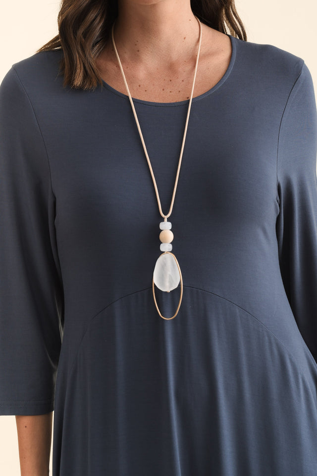 alt text|model:MJ image 8