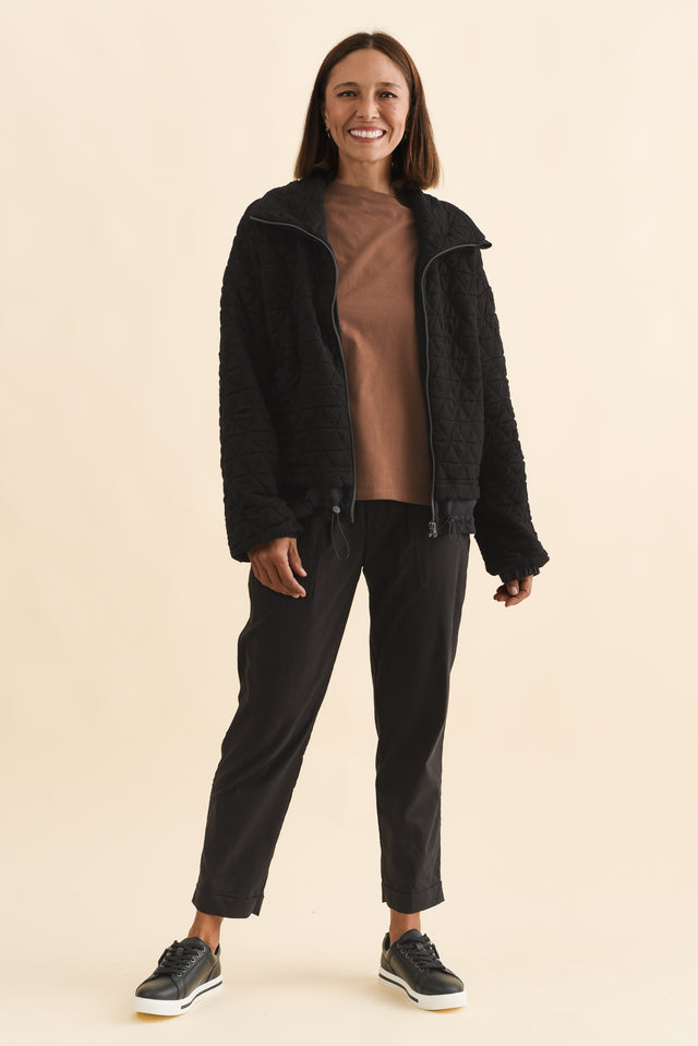 Grace Black Bamboo Silk Quilted Jacket,Brunette model,alt text|model:Cara image 7