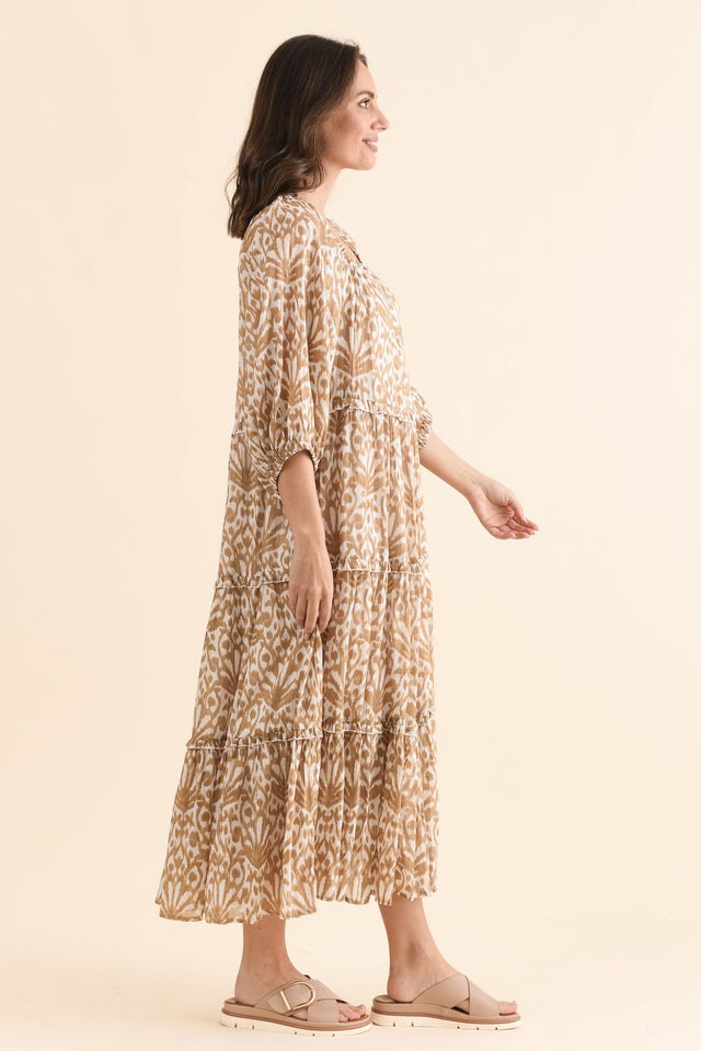Grenadine Taupe Motif Cotton Dress,Side,Brunette model,alt text|model:MJ image 3
