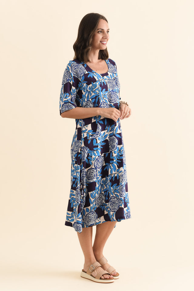Hailee Navy Flower Linen Cotton Dress,Brunette model,alt text|model:MJ image 4