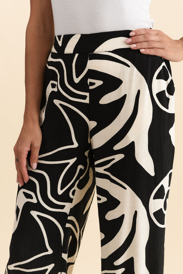 alt text|model:Brontie image 7