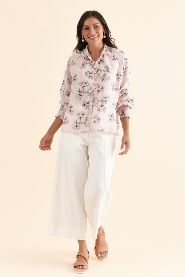 Hamilton Pink Floral Linen Blouse,Full Body,Brunette model,alt text|model:Brontie image 2