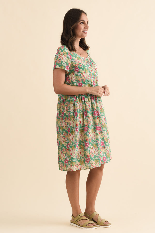 alt text|model:MJ image 3