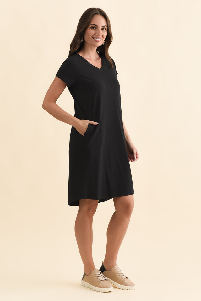 Harley Black Cotton Tee Dress,Brunette model,alt text|model:MJ image 4