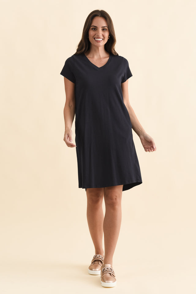 Harley Navy Cotton Tee Dress,Brunette model,alt text|model:MJ image 7