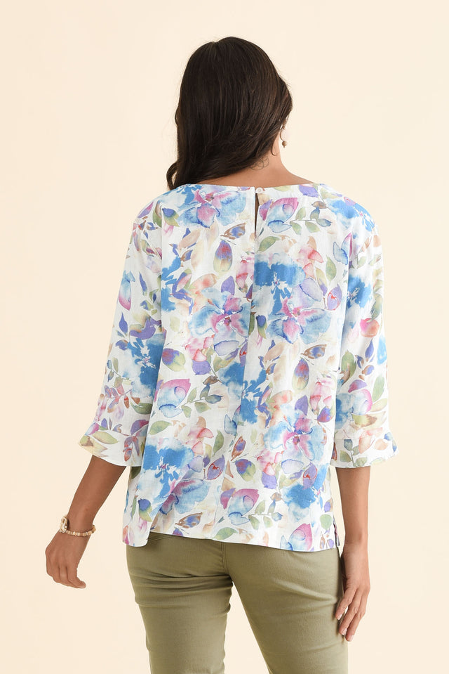 Hartley Blue Bloom Linen Blend Top,Back,Brunette model,alt text|model:Brontie image 4