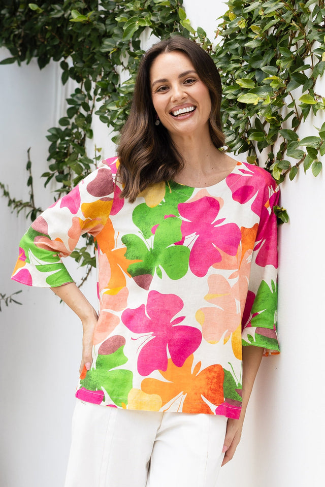 Hartley Green Butterfly Linen Blend Top,Lifestyle