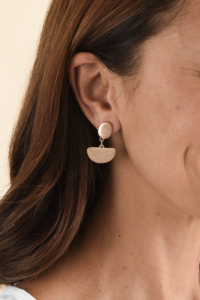Hillary Gold Oval Drop Earrings