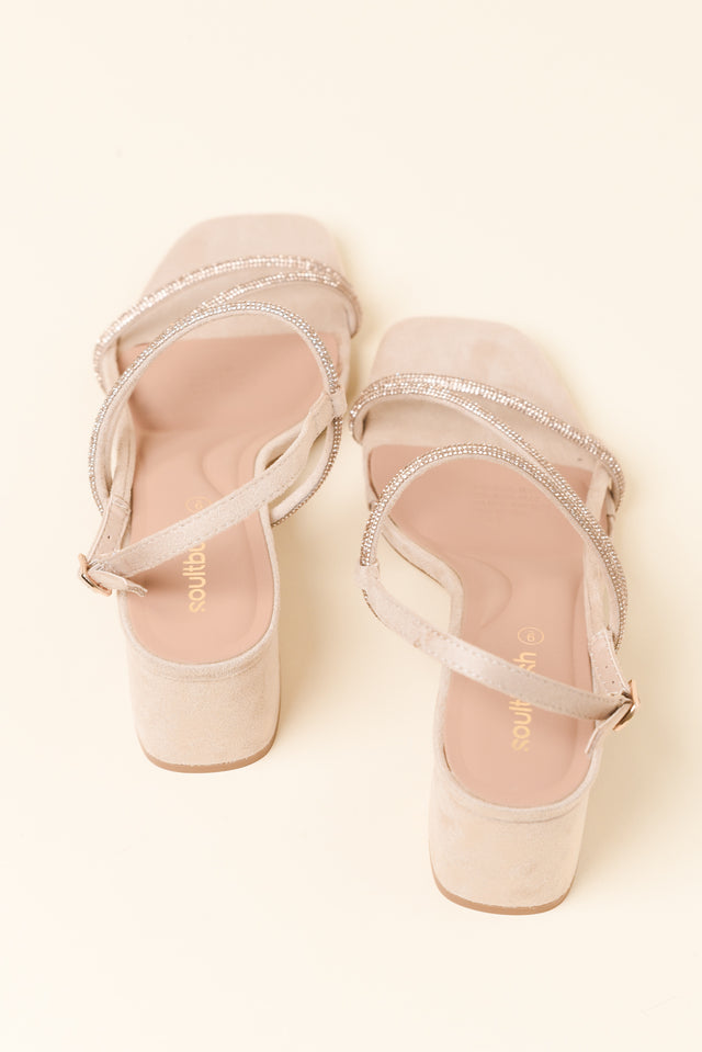 Hoopla Natural Diamante Heel image 4