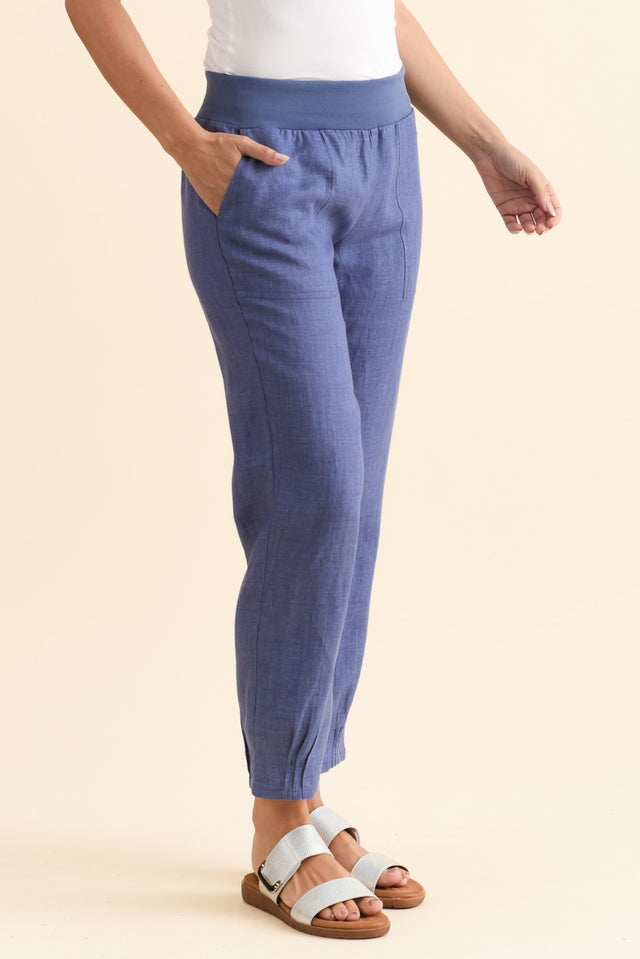 alt text|model:MJ image 4