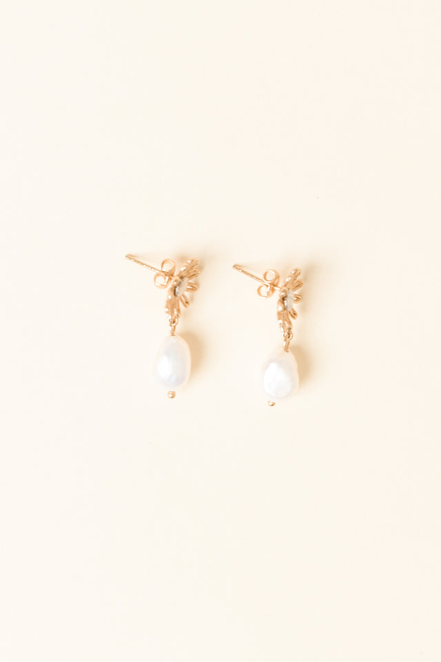 Jamaica Gold Flower Pearl Earrings