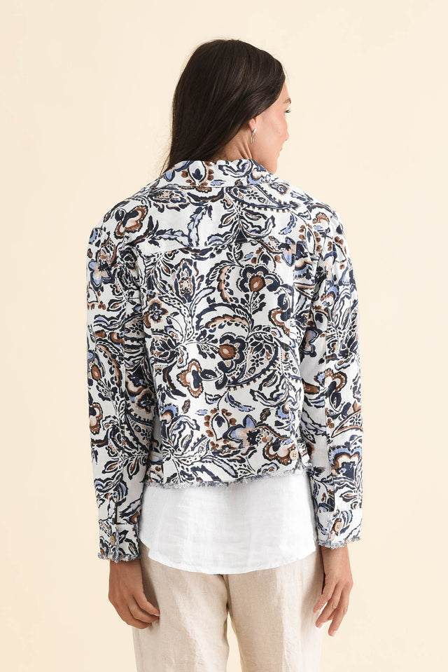 Jamie Cream Paisley Linen Blend Jacket,Back,Brunette model,alt text|model:Brontie image 4