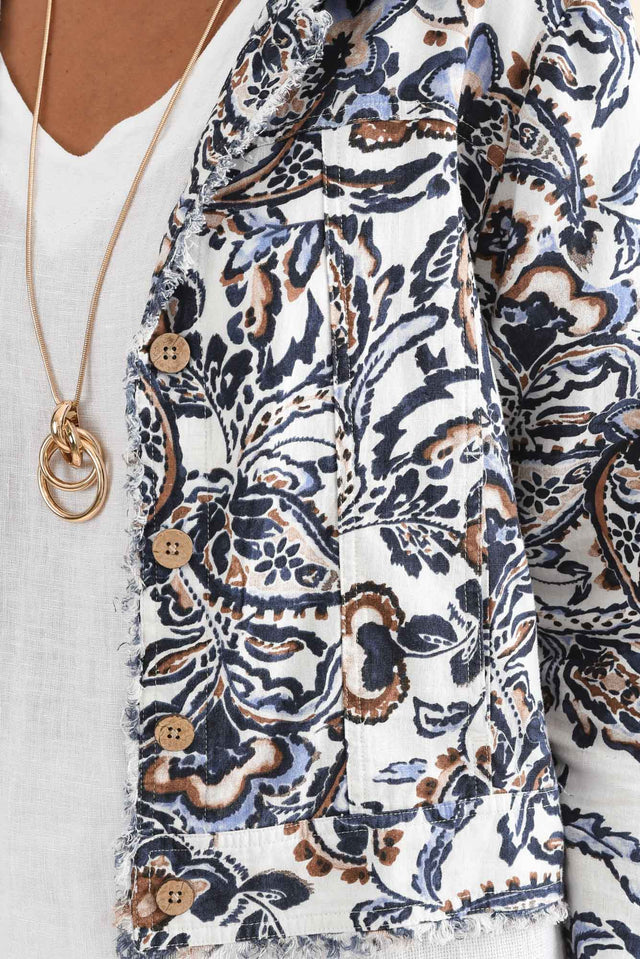 Jamie Cream Paisley Linen Blend Jacket,Detail,Brunette model,alt text|model:Brontie image 5