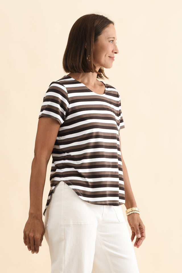 Janis Brown Stripe Bamboo Tee,Brunette model,alt text|model:Cara image 4