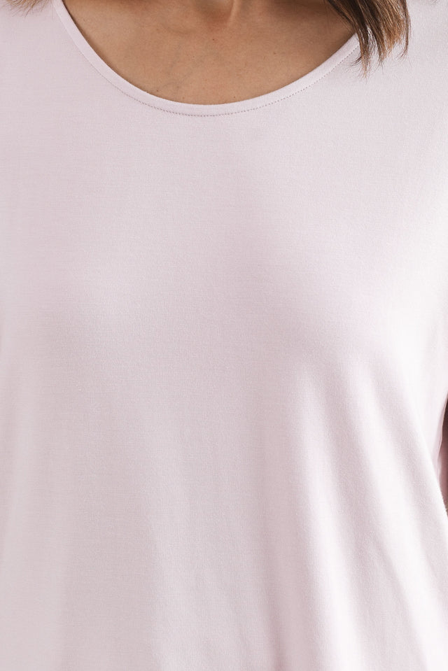 Janis Lavender Bamboo Tee,Detail,Brunette model,alt text|model:Cara image 6
