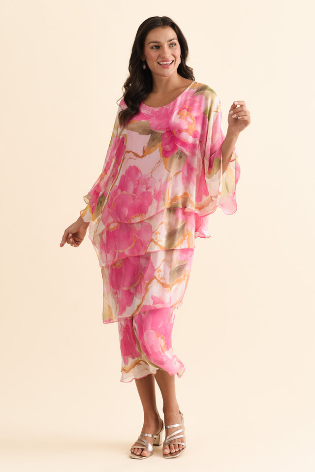 alt text|model:Brontie image 3